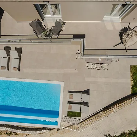 Arsinoe Villa *